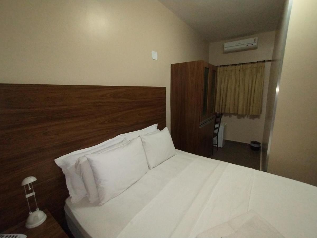 Hotel Albatroz Uberaba Esterno foto